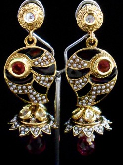 latest_earrings_2420PER19310
